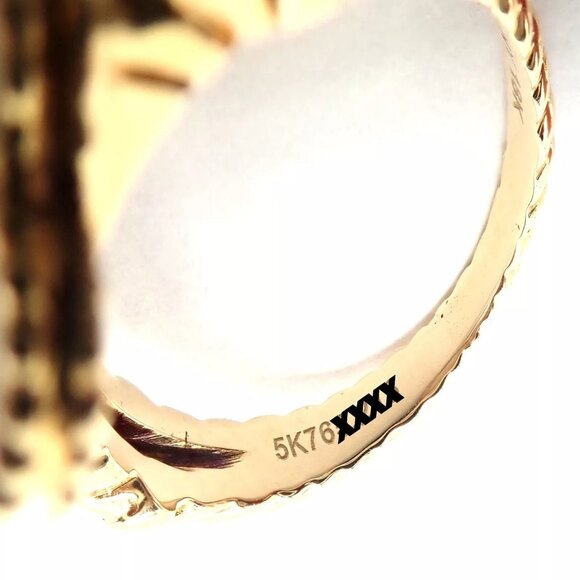 Van Cleef & Arpels Vintage Alhambra 18k Yellow Gold Diamond White Coral Ring - Picture 6 of 9